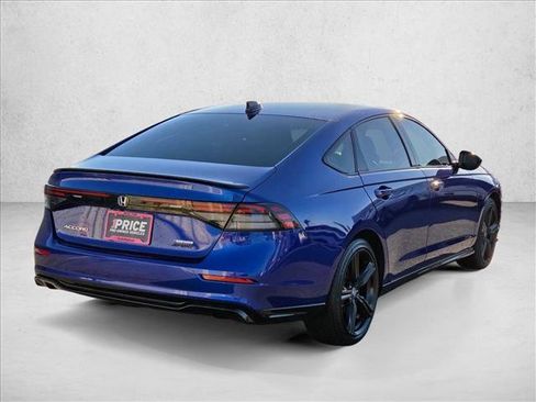 Used 2025 Honda Accord Sport image 5
