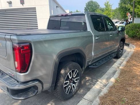Used 2023 GMC Sierra 1500 AT4 w/ AT4 Premium Package AWD/4WD image 4