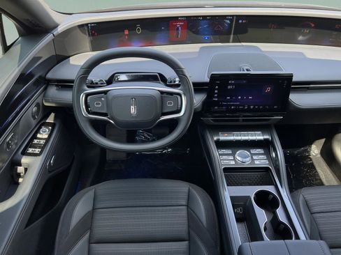 New 2025 Lincoln Nautilus Reserve w/ Jet Appearance Package image 16