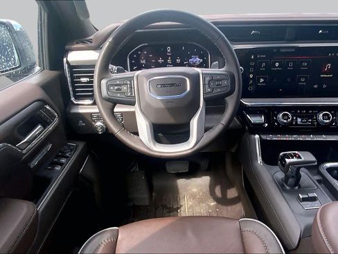 Used 2026 GMC Sierra 1500 Denali w/ Denali Reserve Package AWD/4WD image 6
