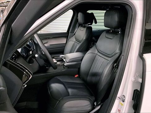 New 2026 Land Rover Range Rover Sport SE image 8