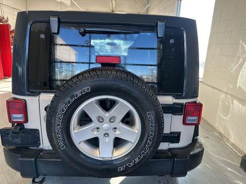 Used 2016 Jeep Wrangler Unlimited Sport w/ Quick Order Package 24S image 3