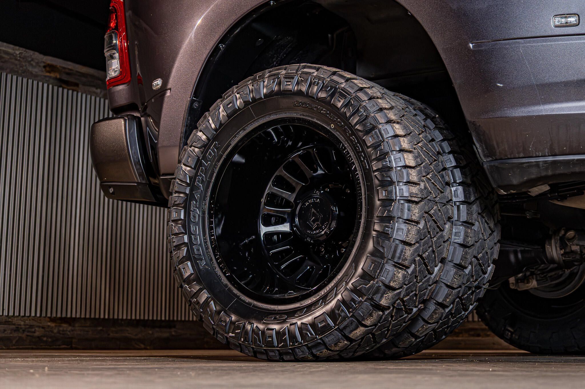 Used 2024 RAM 3500 Big Horn w/ Night Edition AWD/4WD image 12