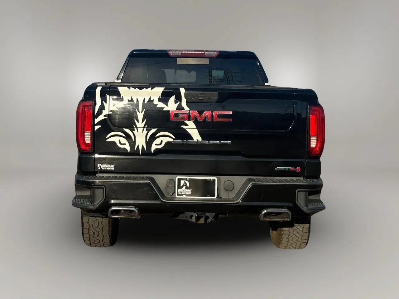 Used 2021 GMC Sierra 1500 AT4 w/ AT4 Preferred Package AWD/4WD image 9