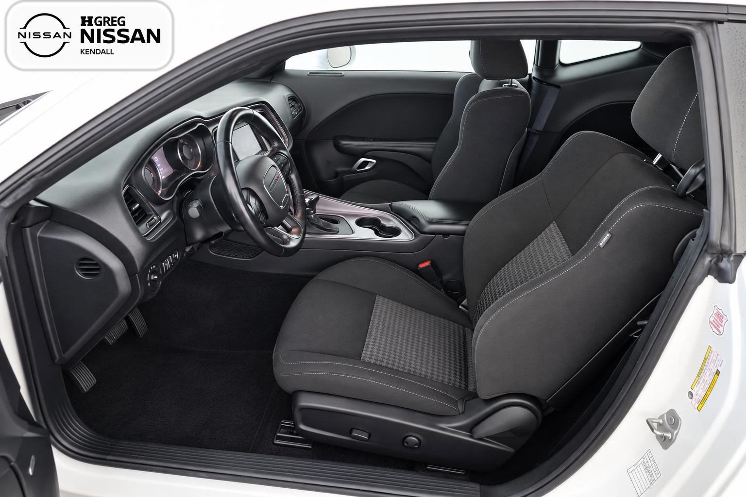 Used 2023 Dodge Challenger GT RWD image 6