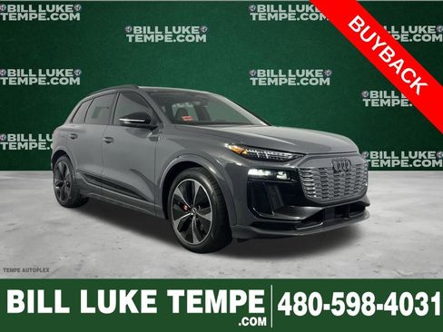 Used 2025 Audi SQ6 e-tron Prestige w/ Black Edition One image 1