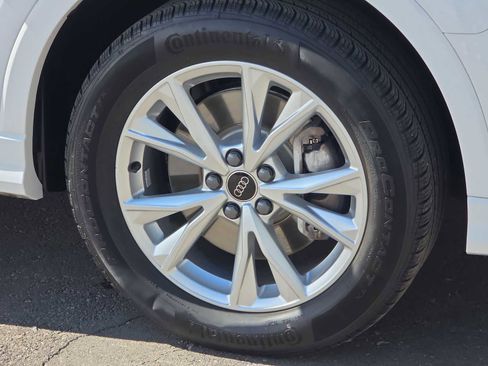 Used 2025 Audi Q3 2.0T Premium image 12