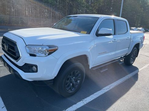 Used 2023 Toyota Tacoma SR5 w/ Technology Package image 1