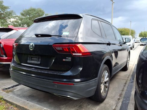 Used 2018 Volkswagen Tiguan S AWD/4WD image 4