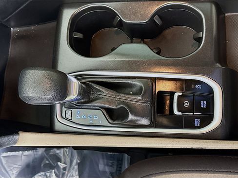 Used 2020 Hyundai Santa Fe SEL image 20