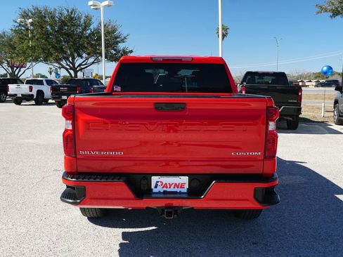 Used 2023 Chevrolet Silverado 1500 Custom image 8
