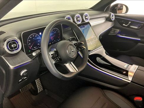 Certified 2025 Mercedes-Benz GLC 300 4MATIC image 11