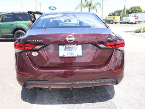 Used 2024 Nissan Sentra SV FWD image 13
