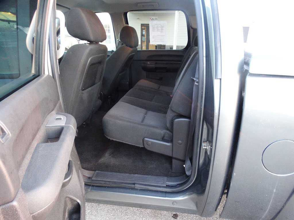 Used 2011 GMC Sierra 1500 SL AWD/4WD image 10