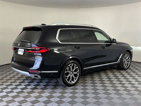 Used 2024 BMW X7 xDrive40i w/ Executive Package AWD/4WD image 9