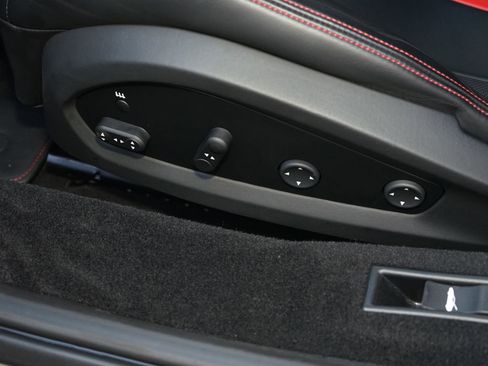 Used 2022 Ferrari F8 Tributo image 23