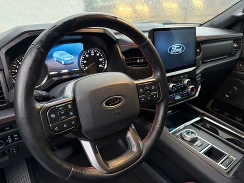 Used 2022 Ford Expedition Max Limited RWD image 12