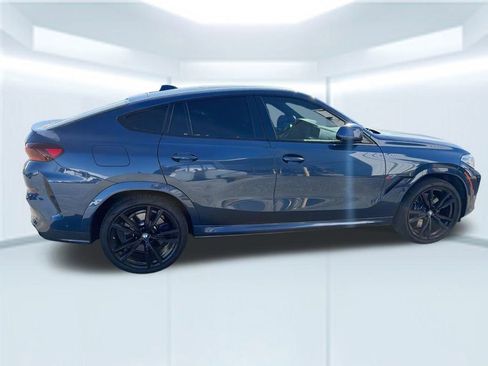 Used 2021 BMW X6 M50i w/ Executive Package image 7