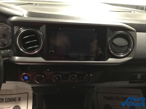 Used 2016 Toyota Tacoma TRD Sport w/ Towing Package AWD/4WD image 51