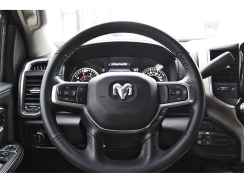 Used 2024 RAM 2500 Laramie w/ Towing Technology Group image 13