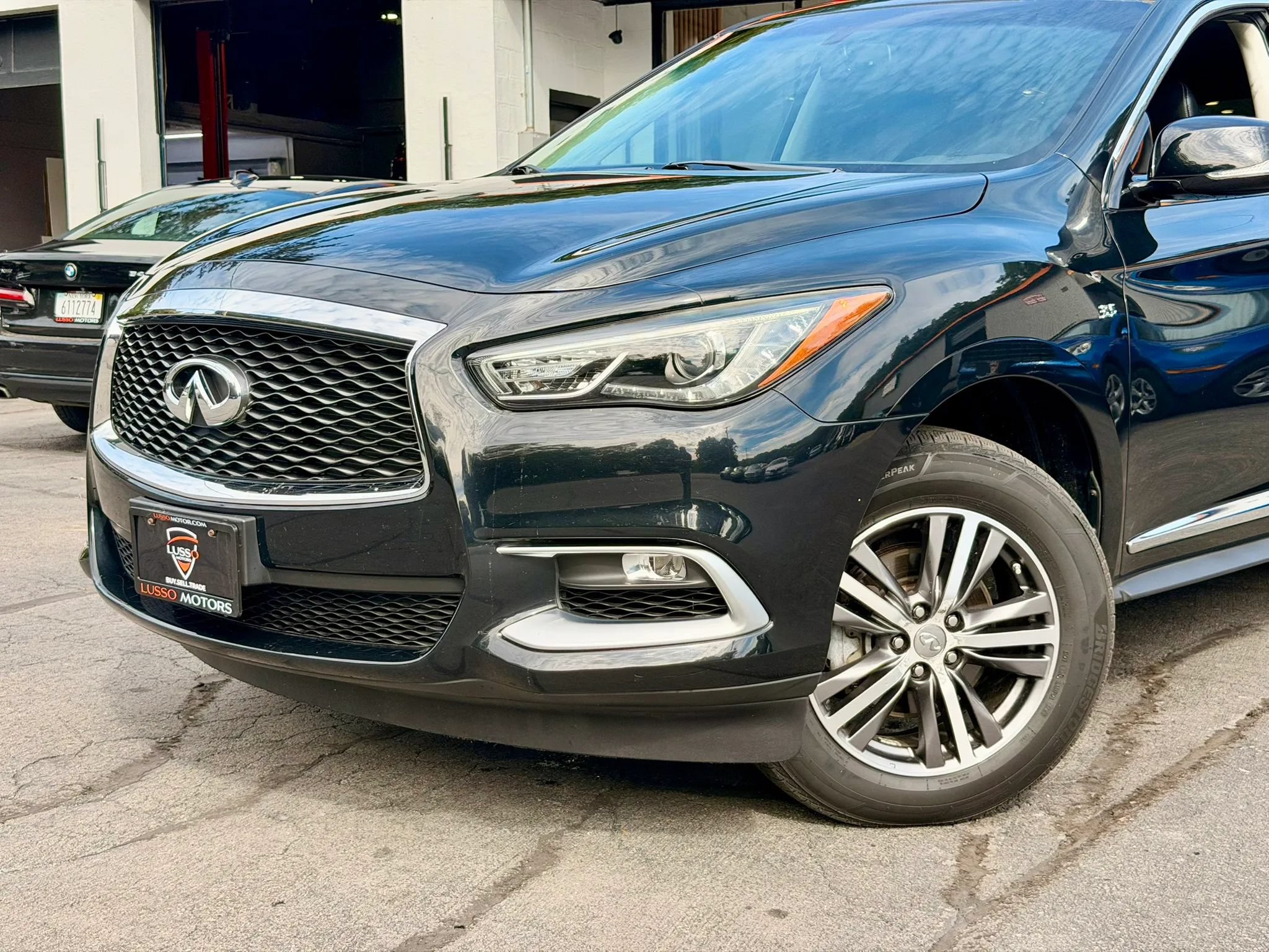 Used 2016 INFINITI QX60 Luxe AWD/4WD image 47