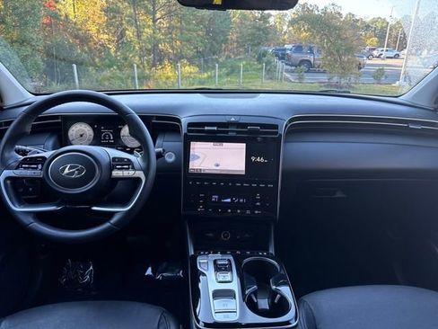 Used 2023 Hyundai Tucson Limited w/ Cargo Package image 16