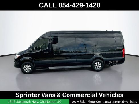 Used 2019 Mercedes-Benz Sprinter 3500 image 2