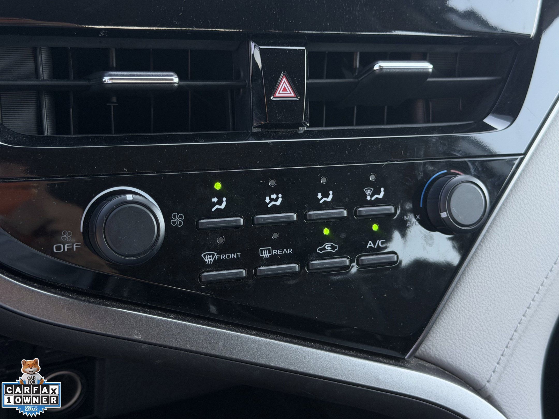 Used 2021 Toyota Camry LE FWD image 18