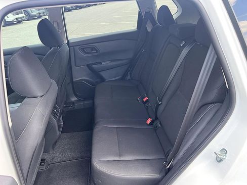 Certified 2024 Nissan Rogue S FWD image 14