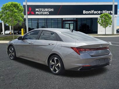 Used 2023 Hyundai Elantra Limited