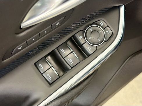 Used 2024 Cadillac XT4 Sport image 17