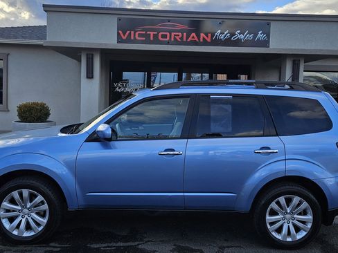Used 2012 Subaru Forester 2.5X Premium image 2
