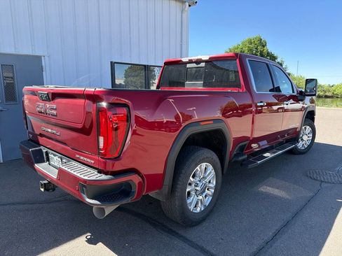 Used 2020 GMC Sierra 2500 Denali w/ Denali Ultimate Package AWD/4WD image 3
