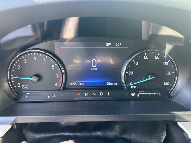 Used 2023 Ford Explorer XLT w/ Equipment Group 202A AWD/4WD image 15