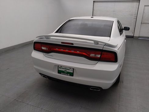 Used 2014 Dodge Charger SE w/ Sport Appearance Group RWD image 7
