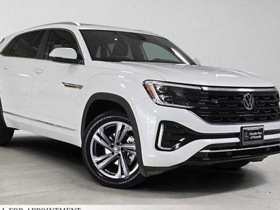 Used 2024 Volkswagen Atlas Cross Sport SEL R-Line