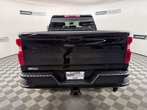 Used 2023 Chevrolet Silverado 2500 W/T AWD/4WD image 5