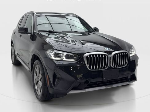 Used 2023 BMW X3 xDrive30i w/ Premium Package AWD/4WD image 2