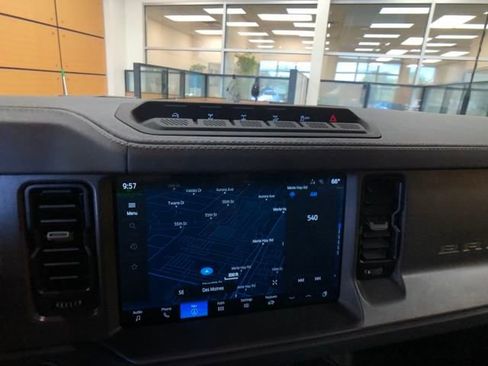 New 2025 Ford Bronco Badlands w/ Sasquatch Package image 16