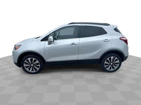 Used 2022 Buick Encore Preferred w/ Safety Package AWD/4WD image 5