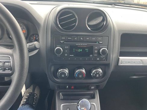 Used 2016 Jeep Compass Sport w/ Power Value Group AWD/4WD image 18
