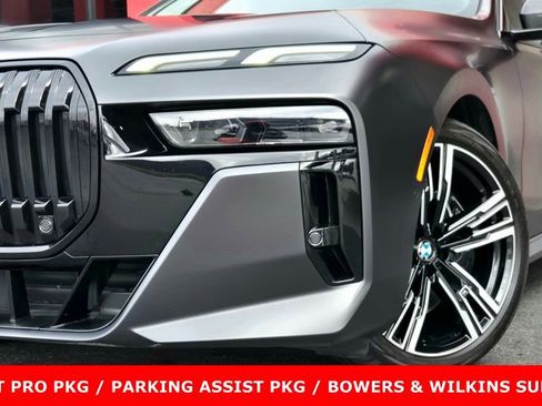 Used 2023 BMW 740i 740i image 3