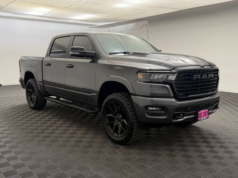 Used 2025 RAM 1500 Laramie w/ Night Edition AWD/4WD image 7