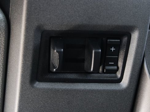 Used 2019 Ford F350 XL w/ Power Equipment Group image 28