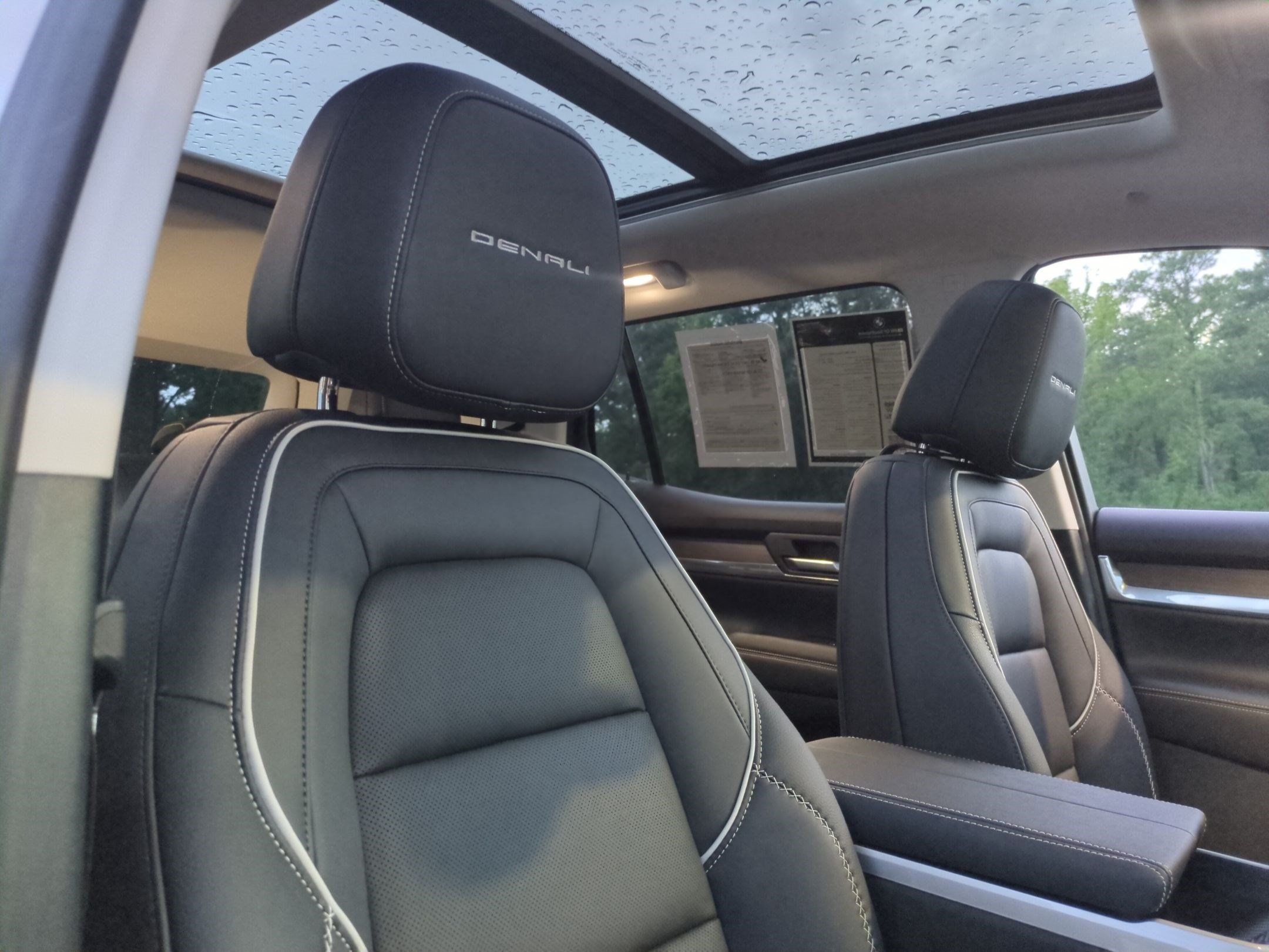 Used 2026 GMC Terrain Denali w/ LPO, Floor Liner Package AWD/4WD image 33