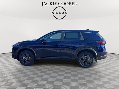 New 2026 Nissan Rogue SV w/ Cold Weather Package FWD image 8