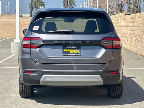 Certified 2023 Honda Pilot EX-L image 5