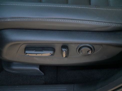 Used 2025 Honda CR-V EX-L image 20