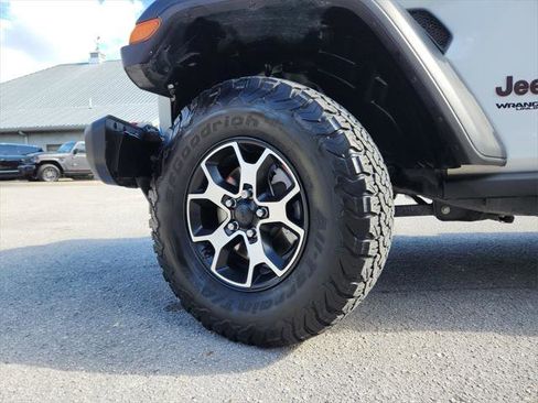 Certified 2022 Jeep Wrangler Unlimited Rubicon w/ LED Lighting Group image 33