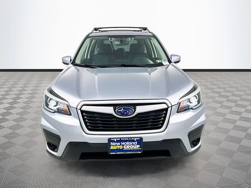 Used 2019 Subaru Forester Premium w/ Popular Package #1 AWD/4WD image 2